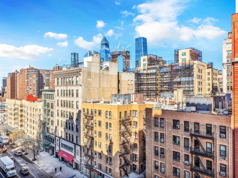 208W23 #905 VIEW