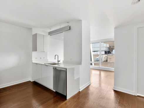 Enclave #1505 LIV1