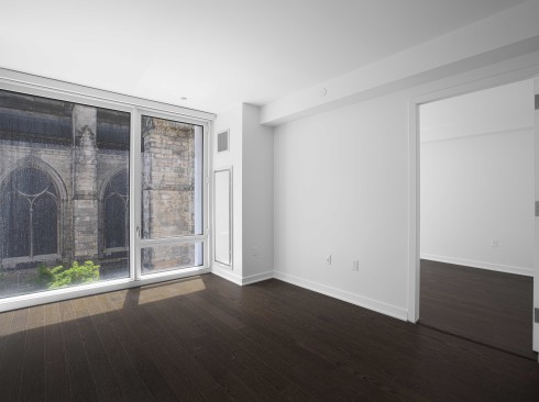 Enclave #524 LivingRoom2