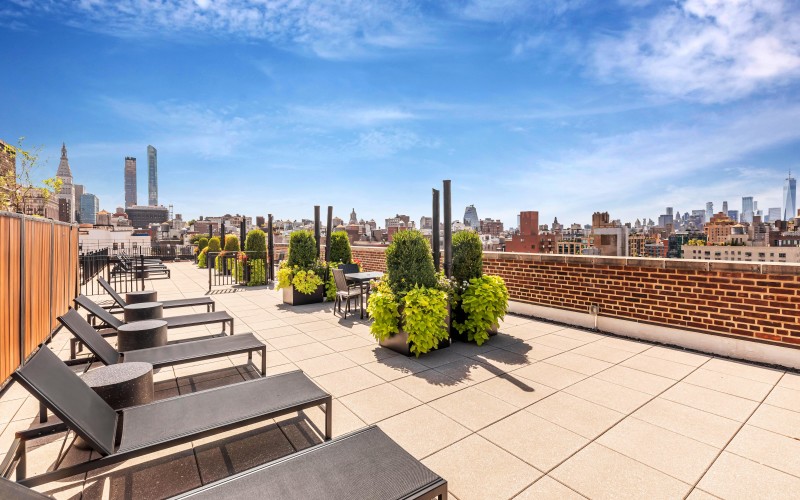 208W23 Amenities ROOFTOP3