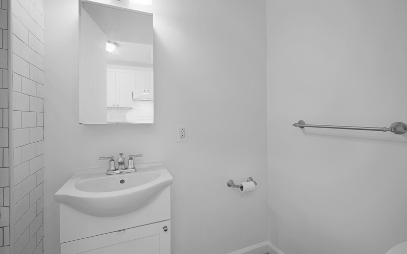 18Cornelia #10 BATH