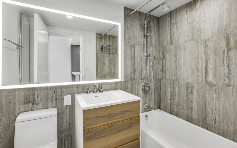 200W60 #12F BATH