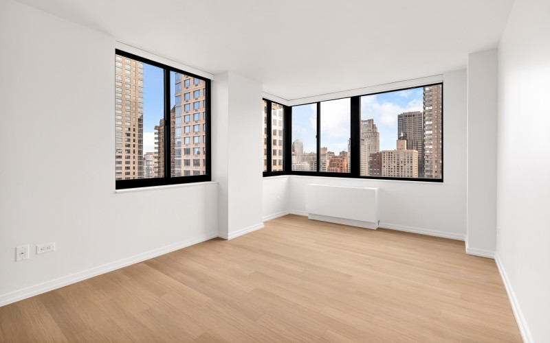 200W60 #31E Bedroom 1