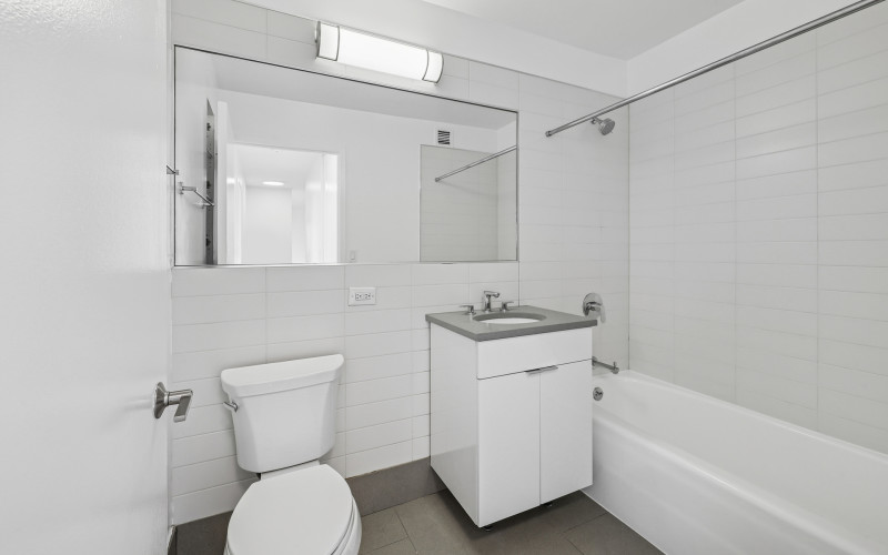 200W60 #33D BATH2