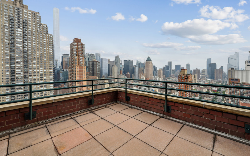 200W60 #33D TERRACE