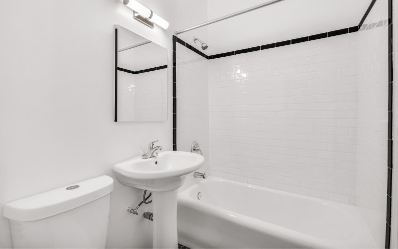 307E44 #D - BATH
