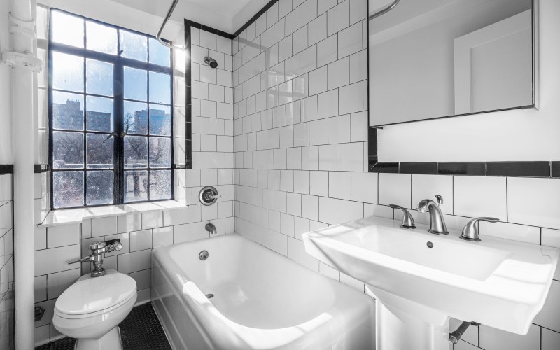 433W21 #7B BATH