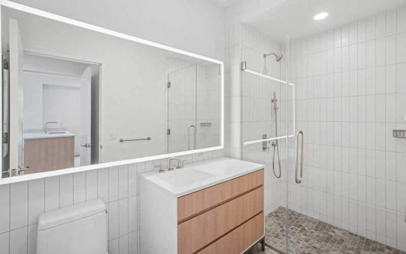 499P #441 BATH1