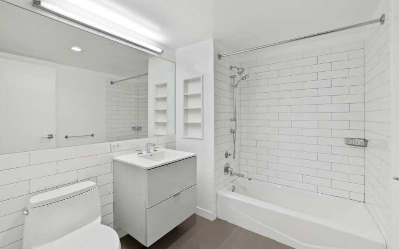 Enclave #215 BATH