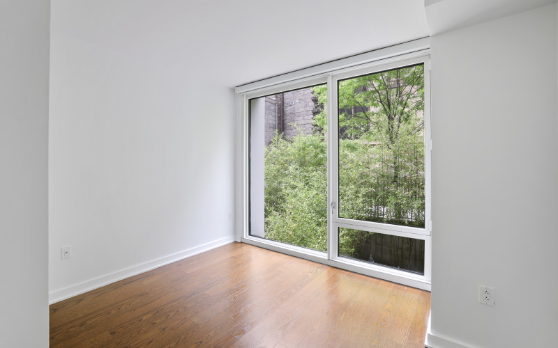 Enclave #215 BED1