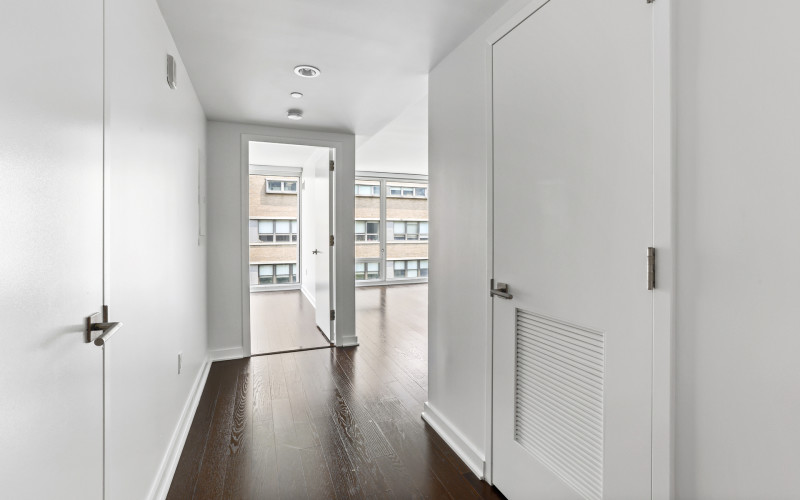 Enclave #904 HALLWAY