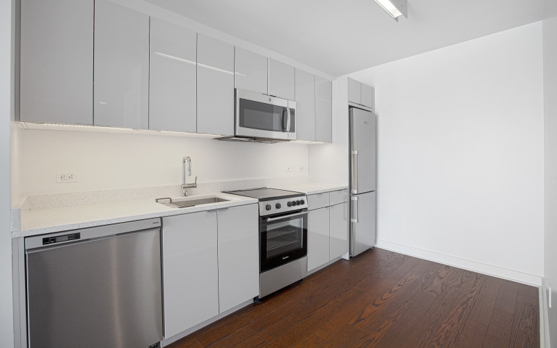 https://brodsky.com/uploads/_styles/portfolio-slide/unit/enclave-unit-1204-kitchen.jpg